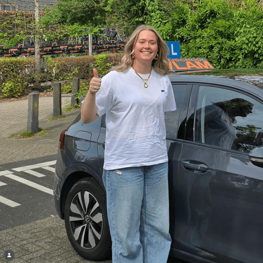 Geslaagde leerling bij Rijschool Vlam — foto 2