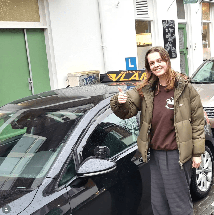 Geslaagde leerling bij Rijschool Vlam — foto 13